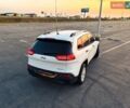 Білий Джип Cherokee, об'ємом двигуна 2.4 л та пробігом 106 тис. км за 13500 $, фото 19 на Automoto.ua