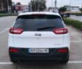 Белый Джип Чероки, объемом двигателя 2.4 л и пробегом 166 тыс. км за 14400 $, фото 2 на Automoto.ua