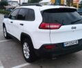Белый Джип Чероки, объемом двигателя 2.4 л и пробегом 166 тыс. км за 14400 $, фото 3 на Automoto.ua