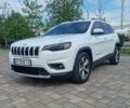 Белый Джип Чероки, объемом двигателя 2.36 л и пробегом 220 тыс. км за 15200 $, фото 1 на Automoto.ua
