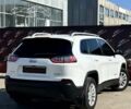 Белый Джип Чероки, объемом двигателя 2.36 л и пробегом 101 тыс. км за 17300 $, фото 6 на Automoto.ua