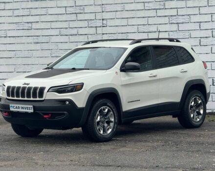 Джип Чероки 2018 в Киеве на Automoto.ua Белый Джип Чероки, объемом двигателя 3.2 л и пробегом 106 тыс. км за 21000 $, фото 2 на Automoto.ua