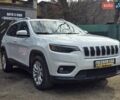 Белый Джип Чероки, объемом двигателя 2.36 л и пробегом 56 тыс. км за 14500 $, фото 1 на Automoto.ua