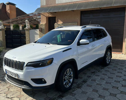 Белый Джип Чероки, объемом двигателя 2.4 л и пробегом 145 тыс. км за 16500 $, фото 2 на Automoto.ua