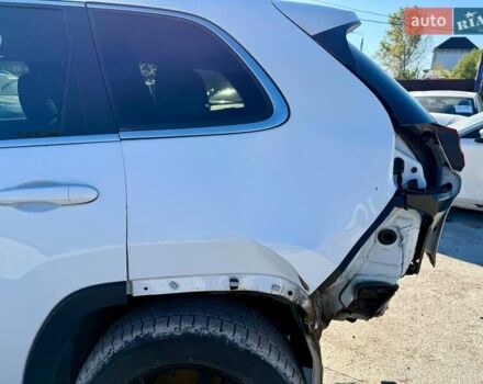 Білий Джип Cherokee, об'ємом двигуна 3.24 л та пробігом 87 тис. км за 9400 $, фото 8 на Automoto.ua