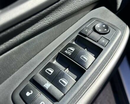 Білий Джип Cherokee, об'ємом двигуна 2.36 л та пробігом 101 тис. км за 17300 $, фото 23 на Automoto.ua