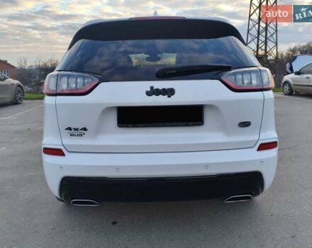 Білий Джип Cherokee, об'ємом двигуна 2 л та пробігом 75 тис. км за 22999 $, фото 4 на Automoto.ua