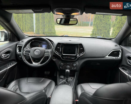 Білий Джип Cherokee, об'ємом двигуна 3.24 л та пробігом 114 тис. км за 18500 $, фото 13 на Automoto.ua