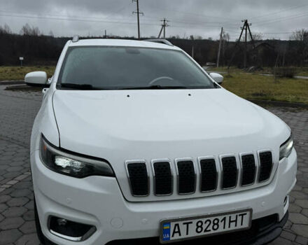 Білий Джип Cherokee, об'ємом двигуна 2.36 л та пробігом 91 тис. км за 17500 $, фото 1 на Automoto.ua