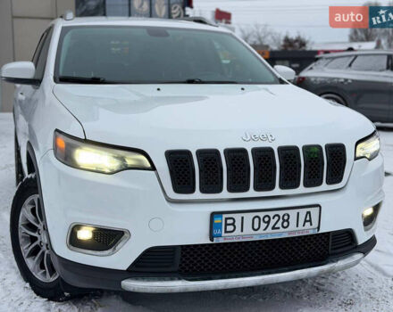 Белый Джип Чероки, объемом двигателя 2.36 л и пробегом 146 тыс. км за 16950 $, фото 3 на Automoto.ua