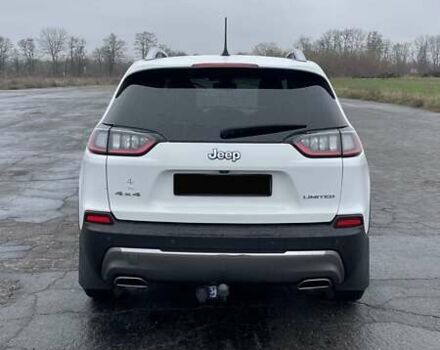 Белый Джип Чероки, объемом двигателя 3.24 л и пробегом 58 тыс. км за 20000 $, фото 4 на Automoto.ua