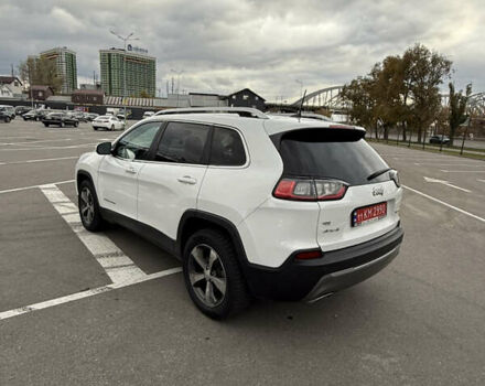 Джип Cherokee 2018 у Києві на Automoto.ua Білий Джип Cherokee, об'ємом двигуна 3.24 л та пробігом 308 тис. км за 14400 $, фото 4 на Automoto.ua