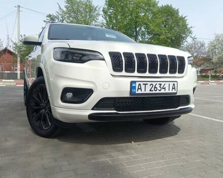 Білий Джип Cherokee, об'ємом двигуна 1.99 л та пробігом 60 тис. км за 18000 $, фото 5 на Automoto.ua