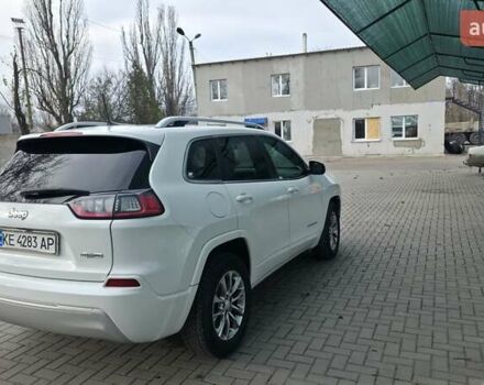 Белый Джип Чероки, объемом двигателя 2.36 л и пробегом 137 тыс. км за 16000 $, фото 10 на Automoto.ua