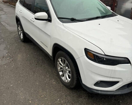 Белый Джип Чероки, объемом двигателя 3.24 л и пробегом 41 тыс. км за 14850 $, фото 2 на Automoto.ua