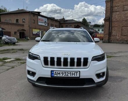 Белый Джип Чероки, объемом двигателя 2.36 л и пробегом 114 тыс. км за 16700 $, фото 2 на Automoto.ua