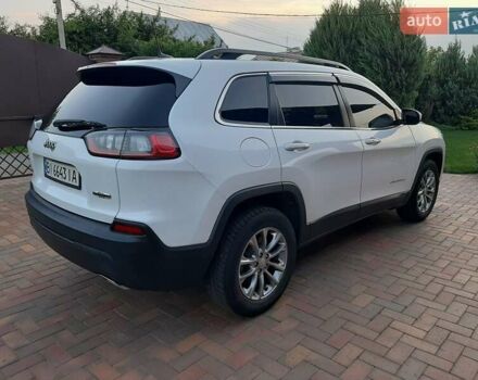 Білий Джип Cherokee, об'ємом двигуна 3.2 л та пробігом 90 тис. км за 17900 $, фото 4 на Automoto.ua