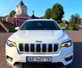 Білий Джип Cherokee, об'ємом двигуна 2 л та пробігом 67 тис. км за 18000 $, фото 1 на Automoto.ua