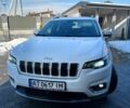 Белый Джип Чероки, объемом двигателя 2.4 л и пробегом 203 тыс. км за 15000 $, фото 1 на Automoto.ua