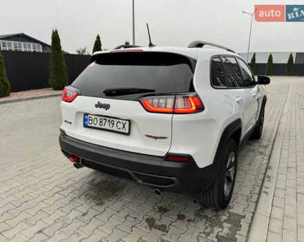 Білий Джип Cherokee, об'ємом двигуна 3.24 л та пробігом 125 тис. км за 18500 $, фото 8 на Automoto.ua