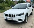 Білий Джип Cherokee, об'ємом двигуна 2.36 л та пробігом 165 тис. км за 19000 $, фото 1 на Automoto.ua
