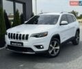 Белый Джип Чероки, объемом двигателя 2.36 л и пробегом 221 тыс. км за 15499 $, фото 1 на Automoto.ua