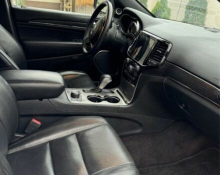 Белый Джип Чероки, объемом двигателя 3.6 л и пробегом 43 тыс. км за 26500 $, фото 4 на Automoto.ua