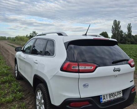 Білий Джип Cherokee, об'ємом двигуна 2.36 л та пробігом 210 тис. км за 12500 $, фото 5 на Automoto.ua