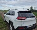 Білий Джип Cherokee, об'ємом двигуна 2.36 л та пробігом 210 тис. км за 12500 $, фото 5 на Automoto.ua