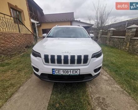 Джип Чероки 2018 в Черновцах на Automoto.ua Белый Джип Чероки, объемом двигателя 2.4 л и пробегом 90 тыс. км за 19000 $, фото 2 на Automoto.ua