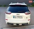 Белый Джип Чероки, объемом двигателя 3.24 л и пробегом 124 тыс. км за 21500 $, фото 2 на Automoto.ua