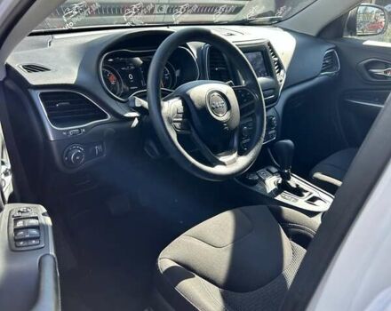 Білий Джип Cherokee, об'ємом двигуна 2.36 л та пробігом 101 тис. км за 17300 $, фото 22 на Automoto.ua