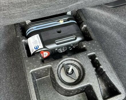 Белый Джип Чероки, объемом двигателя 2.36 л и пробегом 127 тыс. км за 17400 $, фото 18 на Automoto.ua