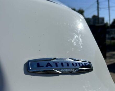 Белый Джип Чероки, объемом двигателя 2.36 л и пробегом 101 тыс. км за 17300 $, фото 10 на Automoto.ua