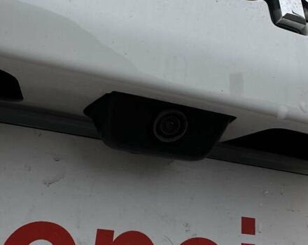 Білий Джип Cherokee, об'ємом двигуна 2.36 л та пробігом 127 тис. км за 16800 $, фото 9 на Automoto.ua