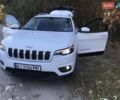 Белый Джип Чероки, объемом двигателя 2.36 л и пробегом 77 тыс. км за 15950 $, фото 4 на Automoto.ua
