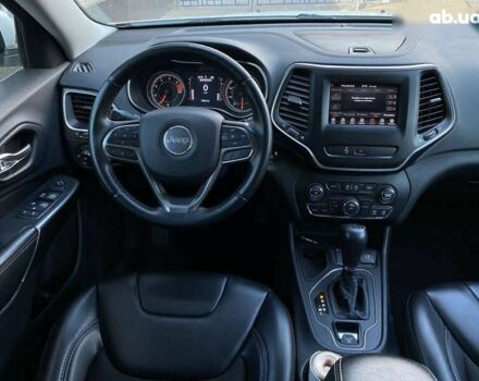 Белый Джип Чероки, объемом двигателя 2.4 л и пробегом 79 тыс. км за 15900 $, фото 12 на Automoto.ua