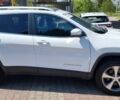 Джип Чероки 2018 в Киеве на Automoto.ua Белый Джип Чероки, объемом двигателя 2.4 л и пробегом 70 тыс. км за 8500 $, фото 2 на Automoto.ua