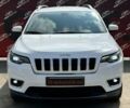 Белый Джип Чероки, объемом двигателя 2.36 л и пробегом 127 тыс. км за 17400 $, фото 1 на Automoto.ua