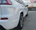 Білий Джип Cherokee, об'ємом двигуна 2 л та пробігом 75 тис. км за 22999 $, фото 6 на Automoto.ua