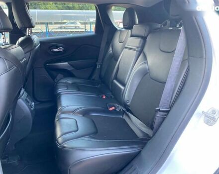 Белый Джип Чероки, объемом двигателя 2.4 л и пробегом 79 тыс. км за 15900 $, фото 16 на Automoto.ua