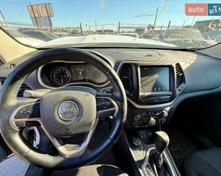 Білий Джип Cherokee, об'ємом двигуна 3.24 л та пробігом 87 тис. км за 9400 $, фото 27 на Automoto.ua