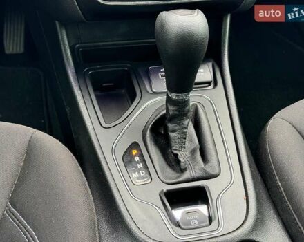 Білий Джип Cherokee, об'ємом двигуна 2.4 л та пробігом 101 тис. км за 14330 $, фото 30 на Automoto.ua