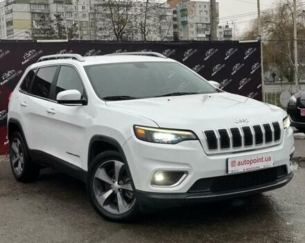 Білий Джип Cherokee, об'ємом двигуна 2.36 л та пробігом 127 тис. км за 16800 $, фото 1 на Automoto.ua