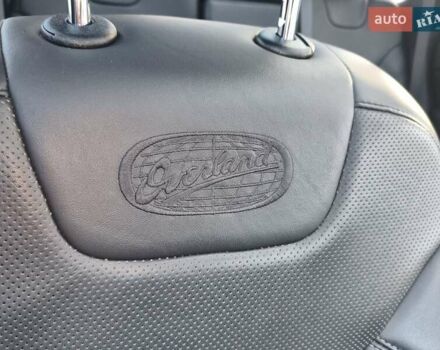 Білий Джип Cherokee, об'ємом двигуна 2 л та пробігом 75 тис. км за 22999 $, фото 22 на Automoto.ua