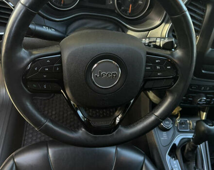 Белый Джип Чероки, объемом двигателя 2.4 л и пробегом 142 тыс. км за 16000 $, фото 10 на Automoto.ua