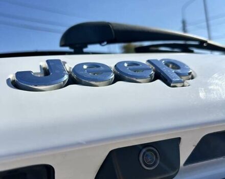 Белый Джип Чероки, объемом двигателя 2.36 л и пробегом 101 тыс. км за 17300 $, фото 9 на Automoto.ua