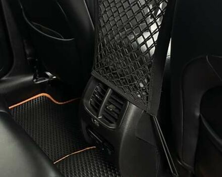 Белый Джип Чероки, объемом двигателя 3.24 л и пробегом 58 тыс. км за 20000 $, фото 12 на Automoto.ua