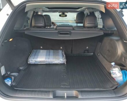 Білий Джип Cherokee, об'ємом двигуна 2 л та пробігом 75 тис. км за 22999 $, фото 18 на Automoto.ua