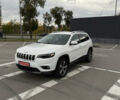 Джип Cherokee 2018 у Києві на Automoto.ua Білий Джип Cherokee, об'ємом двигуна 3.24 л та пробігом 308 тис. км за 14400 $, фото 1 на Automoto.ua